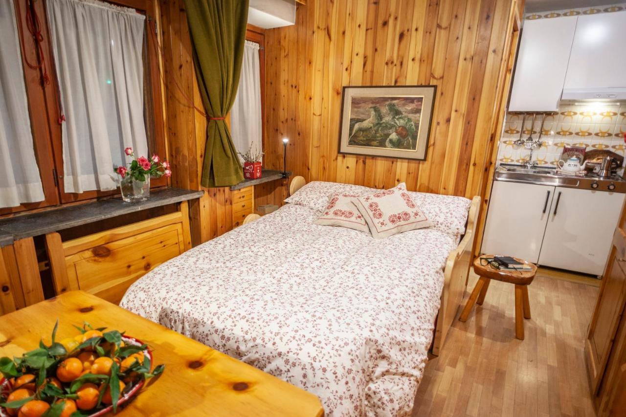 Casa-Chalet, In Centro A Courmayeur! Экстерьер фото